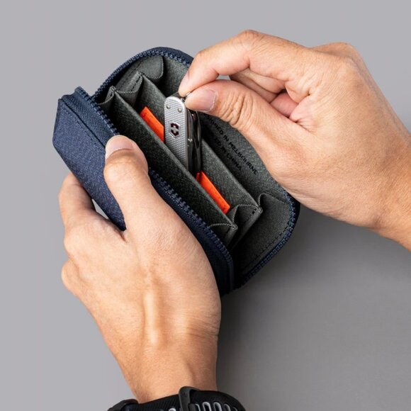 NIB Alpaka HUB Zip Pocket Wallet Pouch Blue | Axoflux 300D - Picture 5 of 6